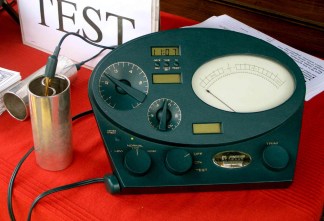 Scientology_e_meters_green_black_cropped